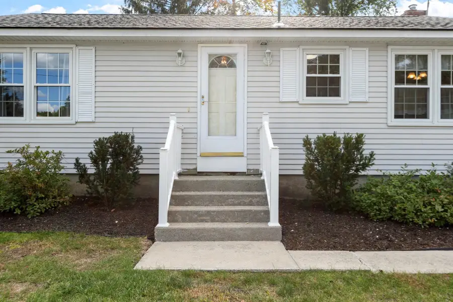64 Autumn Dr, Fitchburg, MA 01420 - #2