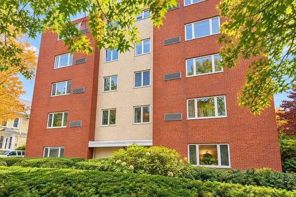 114 Pleasant #406, Arlington, MA 02476