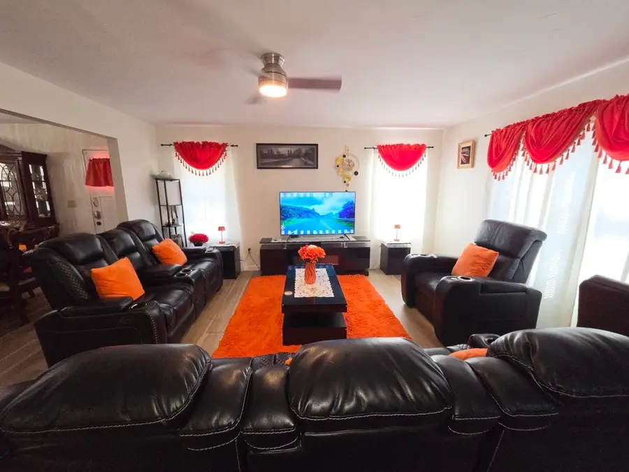 56 Washington St #A, Taunton, MA 02780 - #2