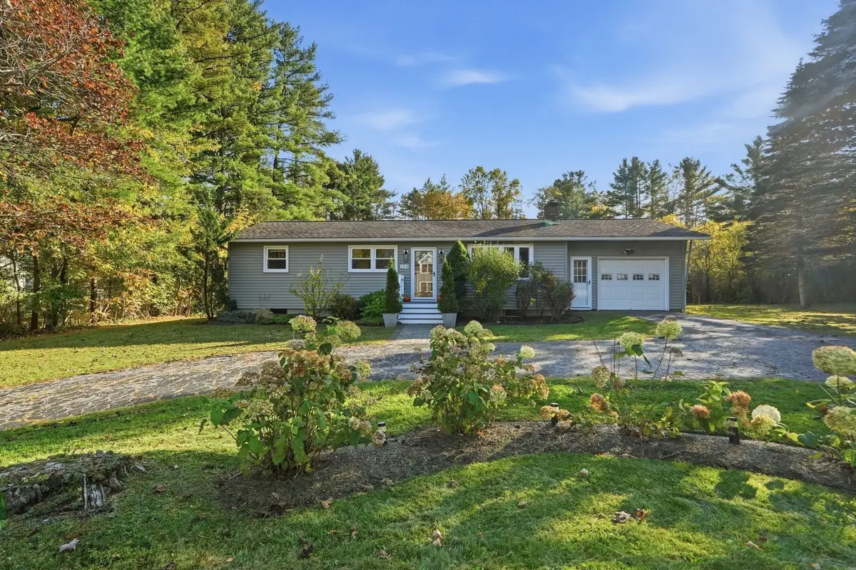 284 Housatonic St, Lenox, MA 01240 - #1