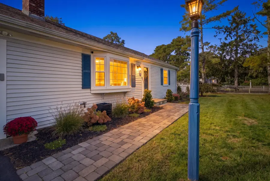 7 Spinning Brook Rd, South Yarmouth, MA 02664 - #2