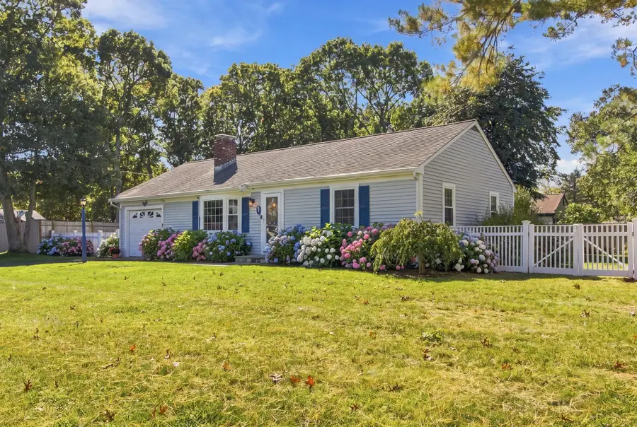 7 Spinning Brook Rd, South Yarmouth, MA 02664 - #3