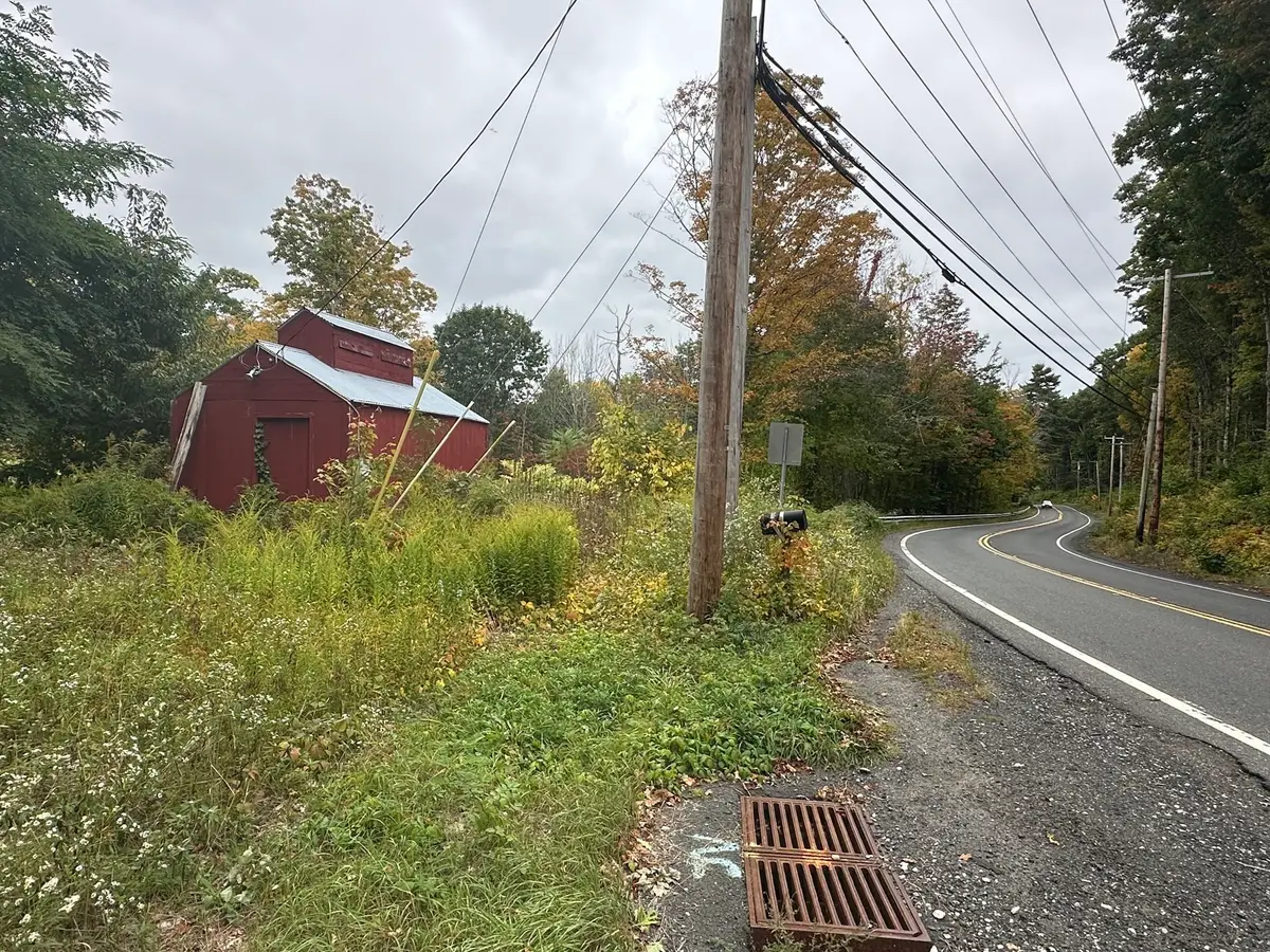 42 Woronoco Rd, Blandford, MA 01008 - #1