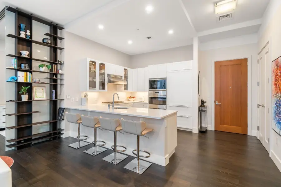 22 Liberty Dr #PH1H, Boston, MA 02210 - #2