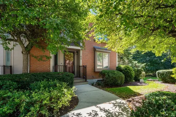 770 Salisbury St #419, Worcester, MA 01609