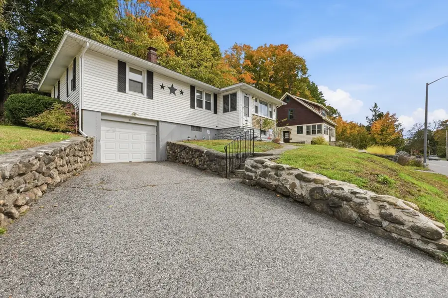 605 Chandler St, Worcester, MA 01602 - #2