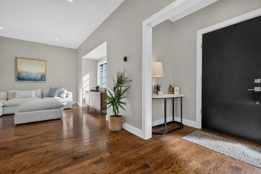 611 Centre St #1, Newton, MA 02458 - #3