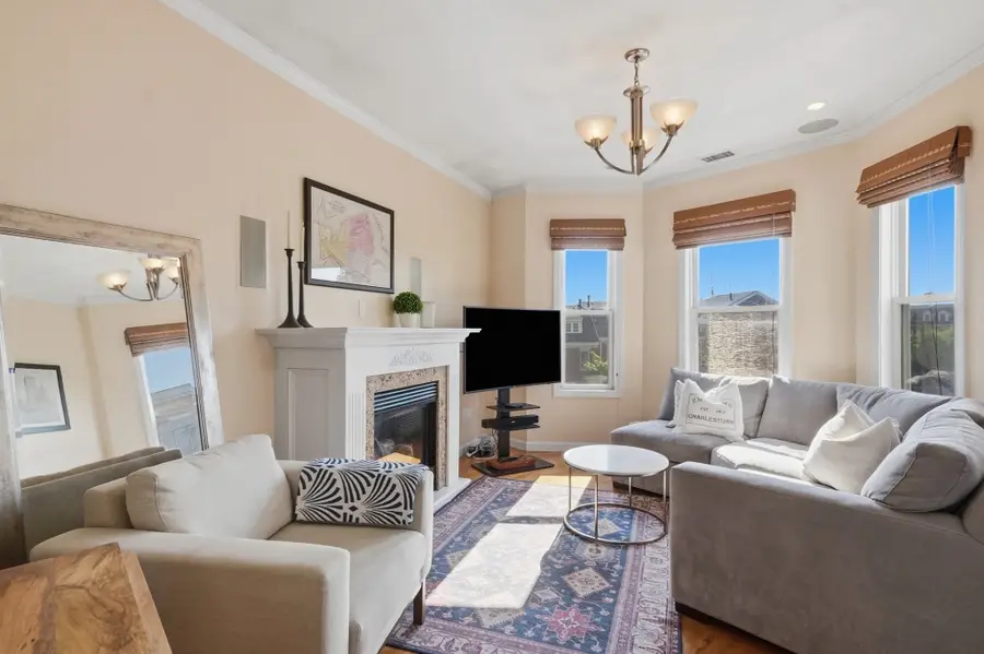 22 Park Street #3, Boston, MA 02129 - #2