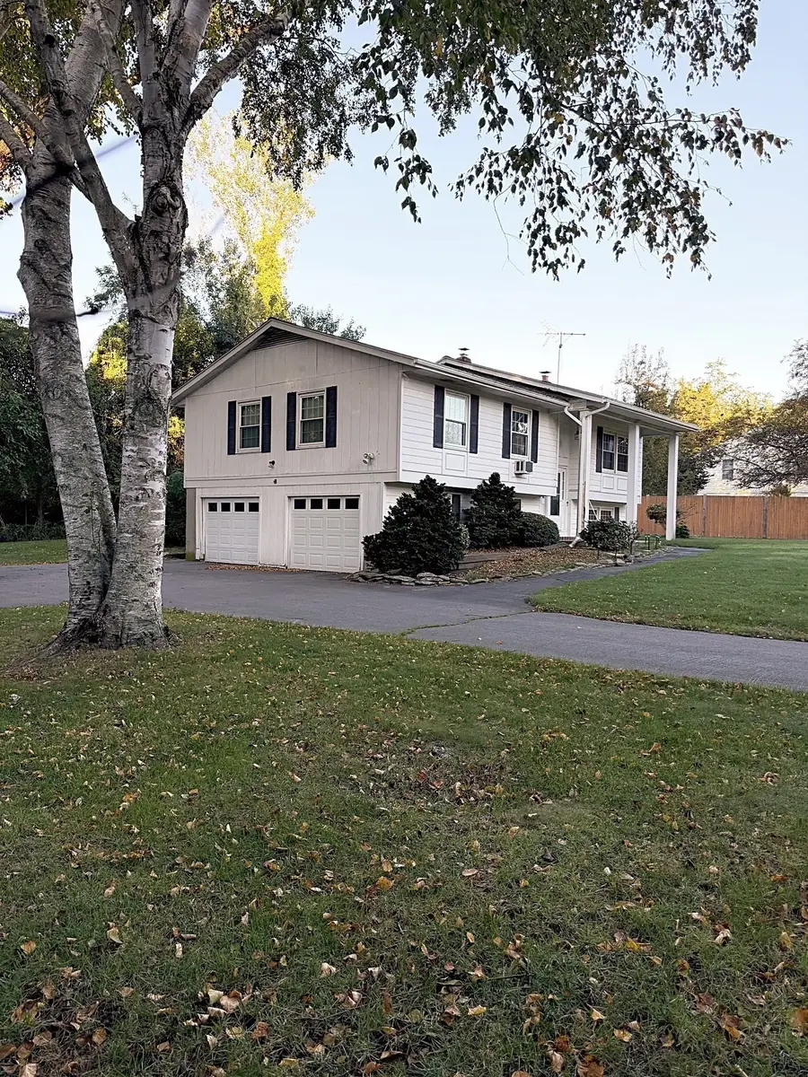 394 Bedford St, Lakeville, MA 02347 - #2
