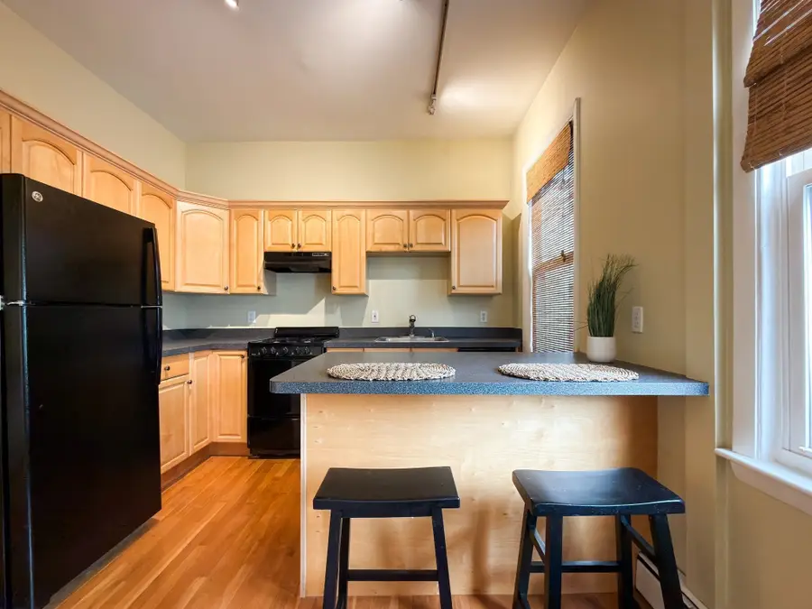 392 Norfolk St #2, Cambridge, MA 02139 - #3
