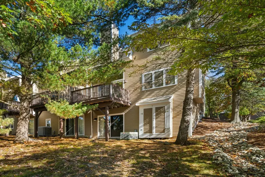 213 Bishops Forest St #213, Waltham, MA 02452 - #3