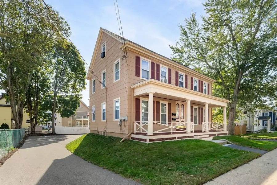 20 W Water St, Wakefield, MA 01880 - #3
