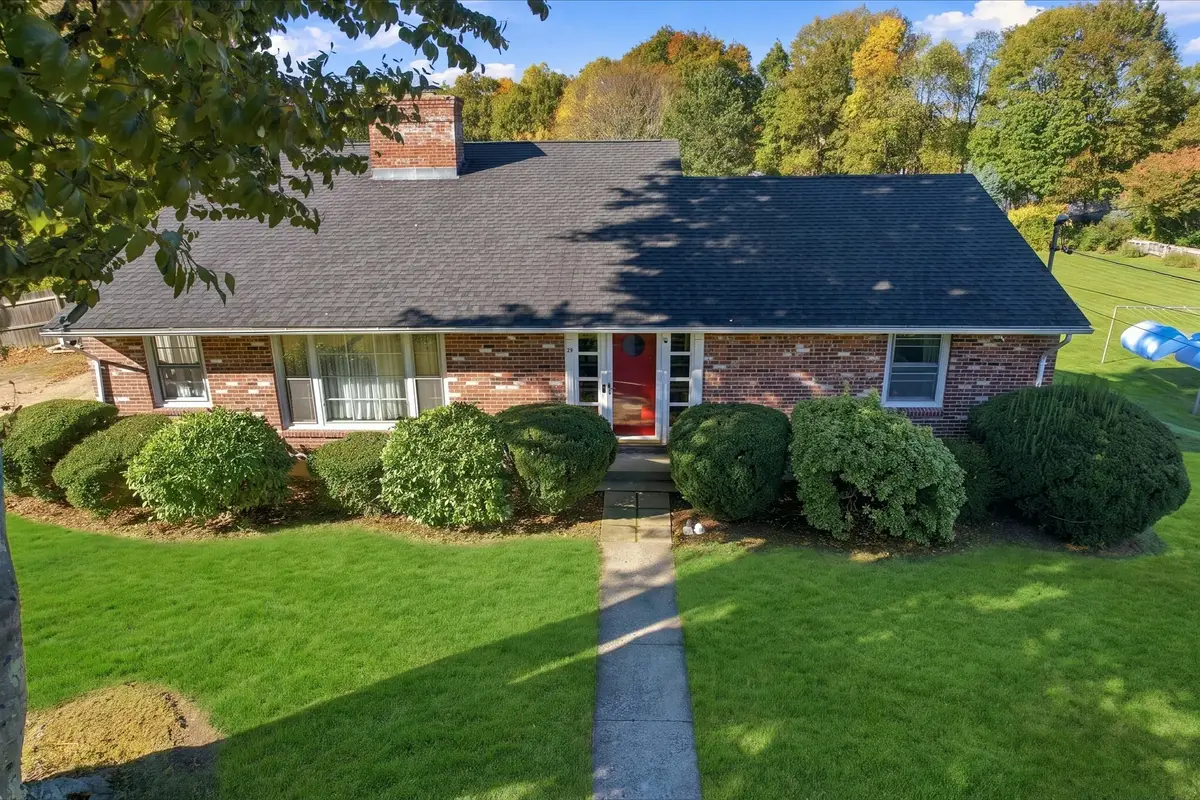 10 Davenport St, Worcester, MA 01610 - #1