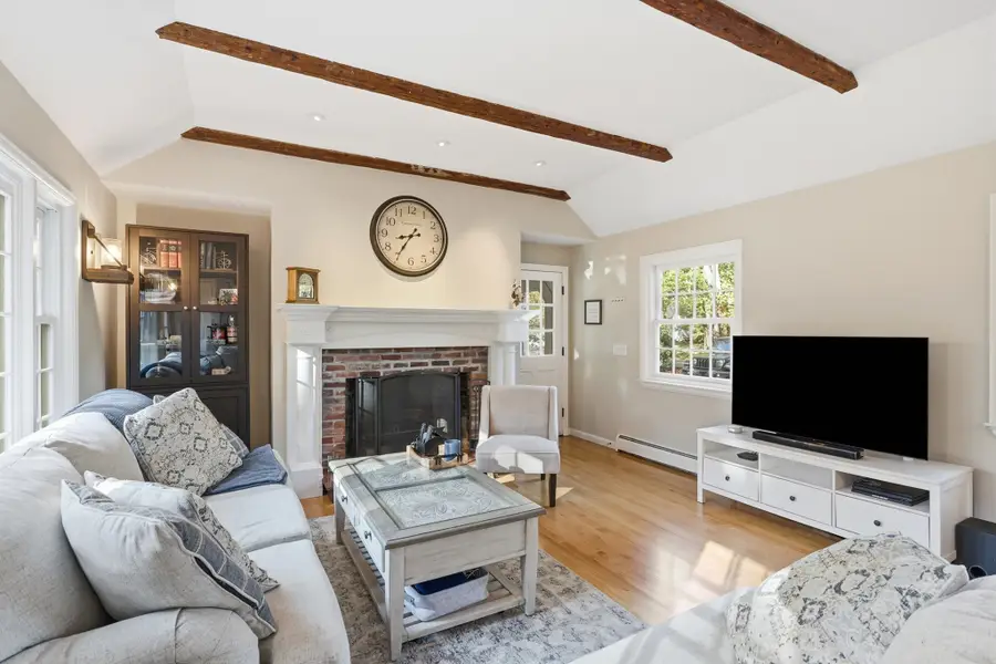 428 Brook Street, Carlisle, MA 01741 - #3
