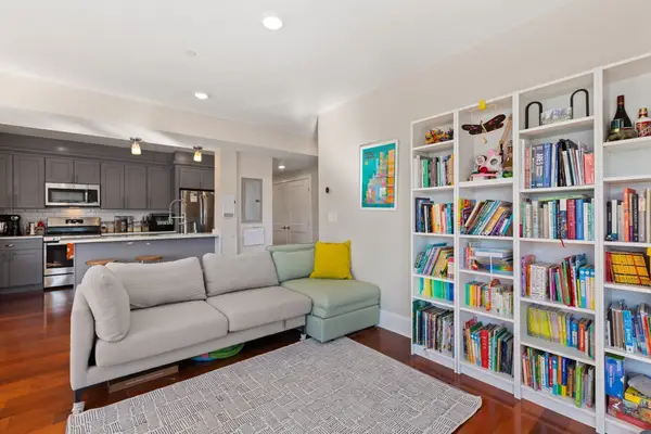 32 Gilson Rd #16, Quincy, MA 02169