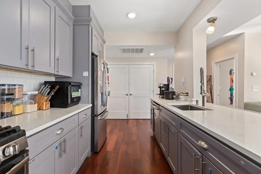 32 Gilson Rd #16, Quincy, MA 02169 - #3