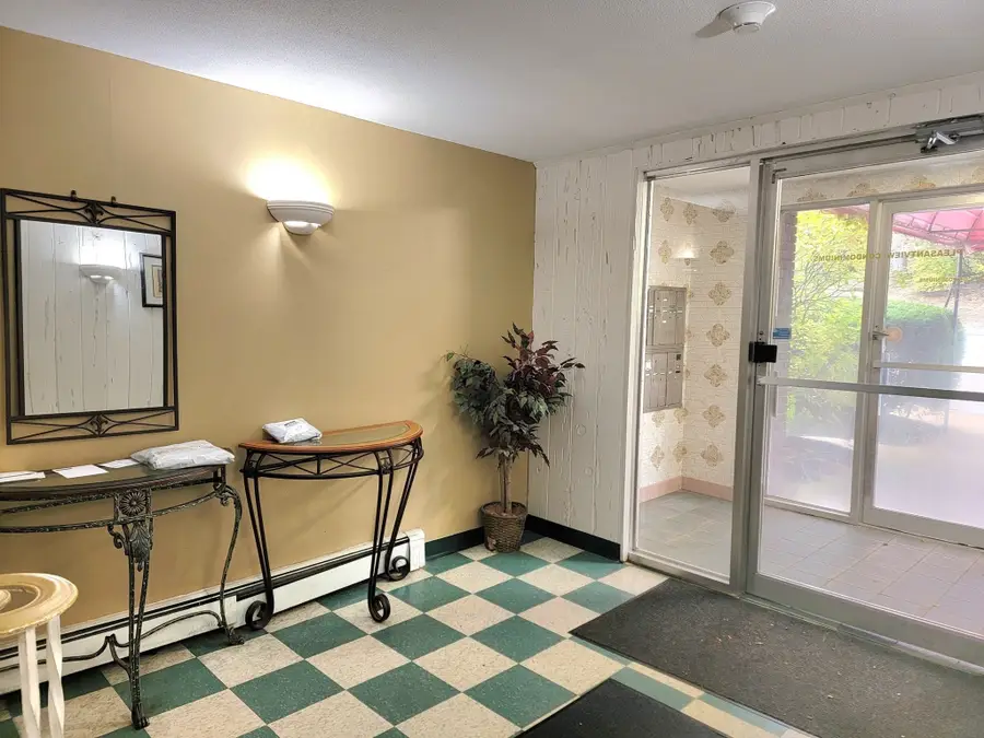 426 Pleasant St #23, Malden, MA 02148 - #2