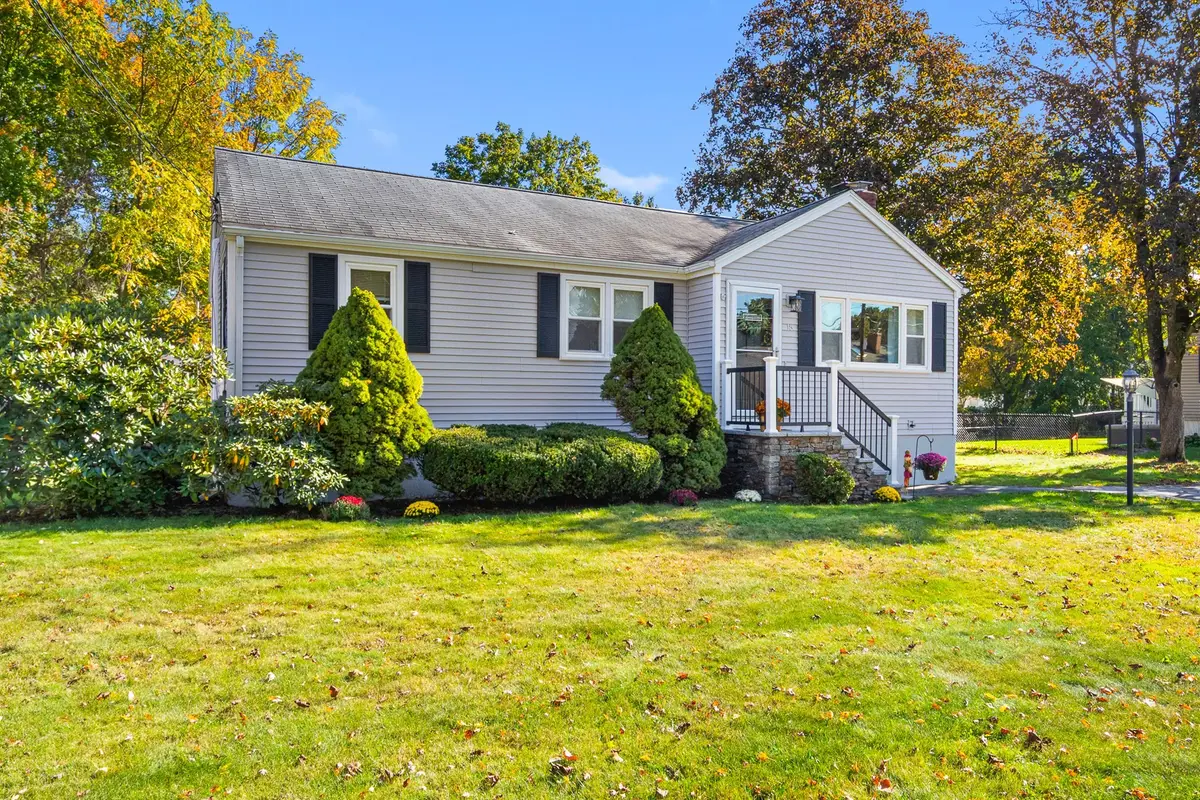 15 Carson Rd, Woburn, MA 01801 - #1