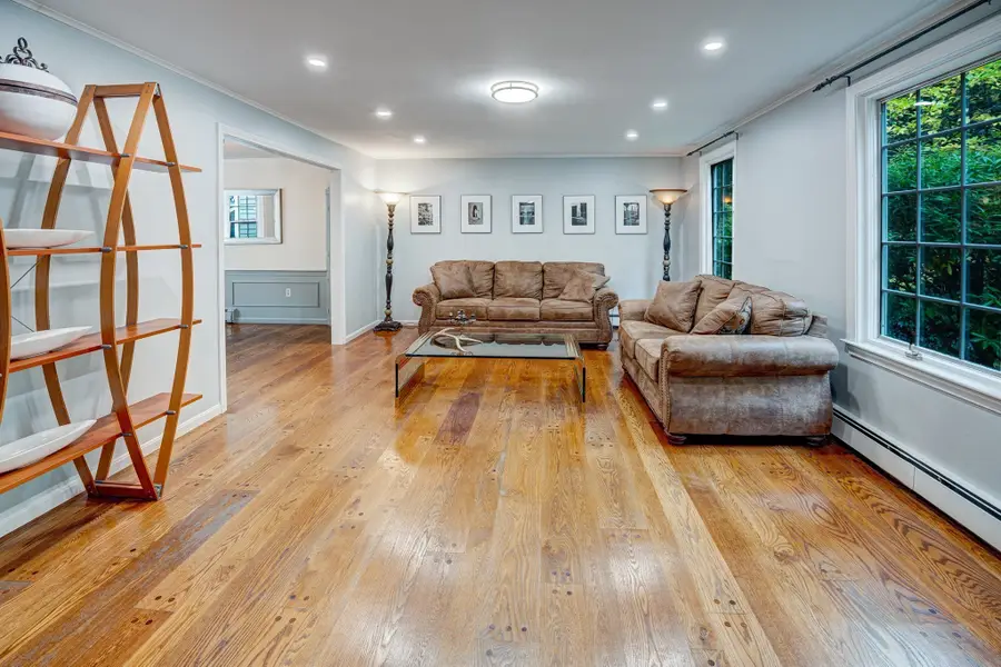 24 Milne Cove Rd, Carlisle, MA 01741 - #3