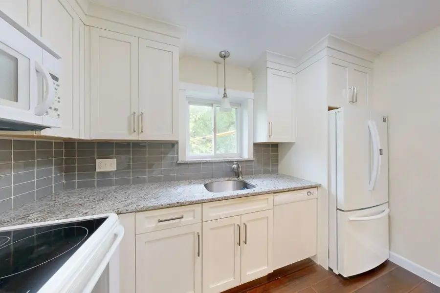 89 Walnut St #5, Newton, MA 02460 - #2