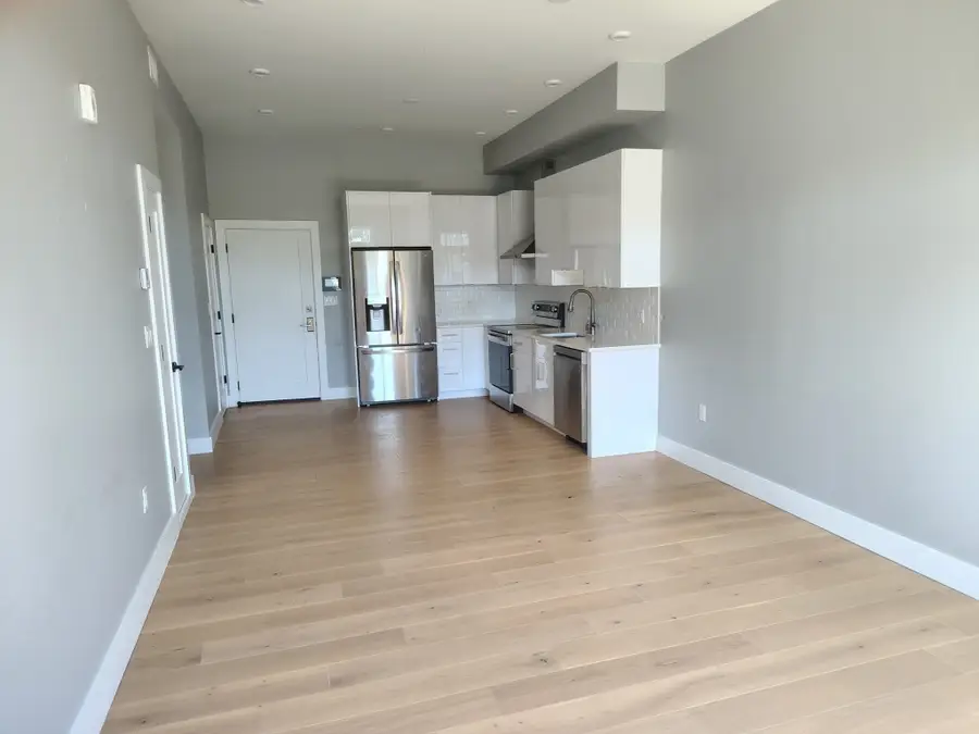 60 Cross St E #211, Somerville, MA 02145 - #2