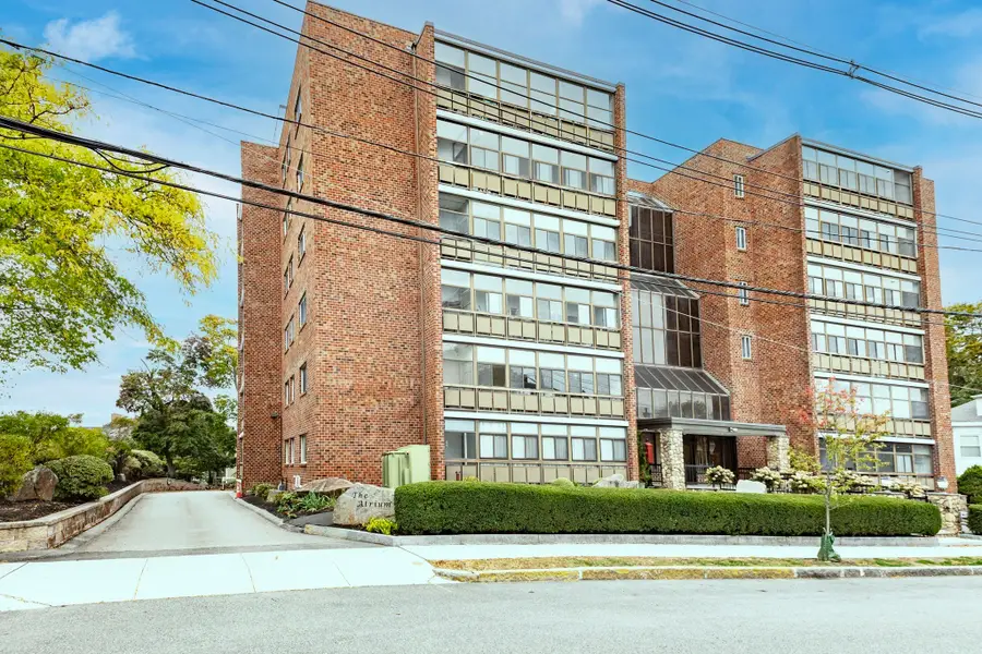 40 Greenleaf Street #101, Quincy, MA 02169 - #3