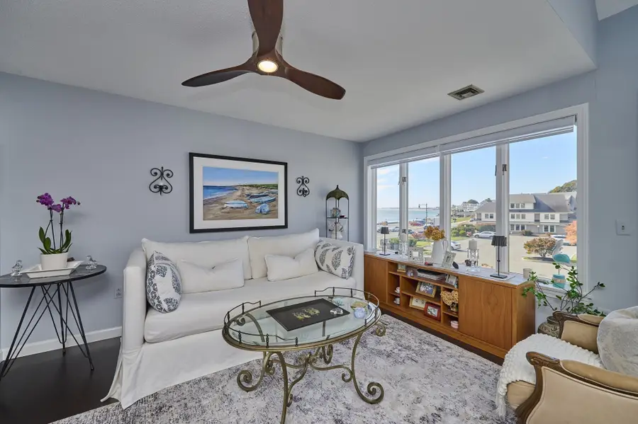 432 Humphrey St #27, Swampscott, MA 01907 - #2