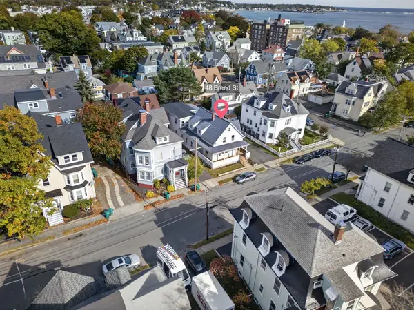 48 Breed St, Lynn, MA 01902