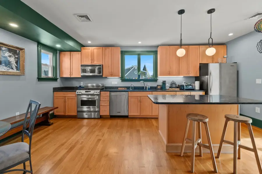 49 Dartmouth Street #2, Somerville, MA 02145 - #3