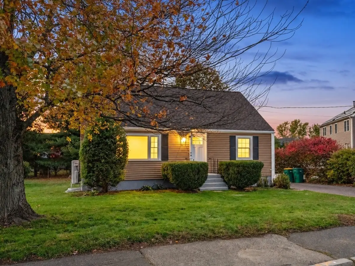 365 Lexington St, Woburn, MA 01801 - #1