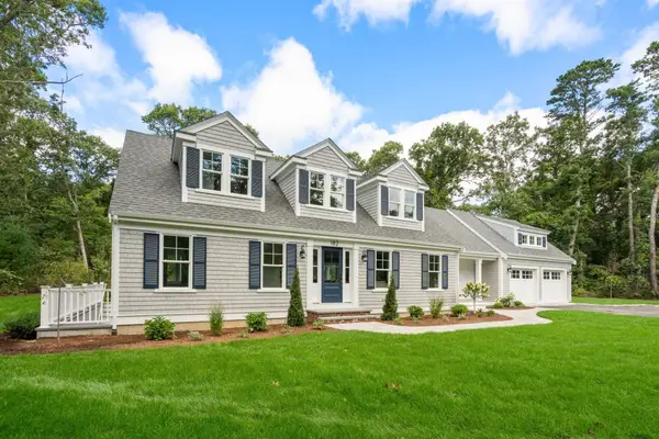 182 Hooppole Road, Mashpee, MA 02649