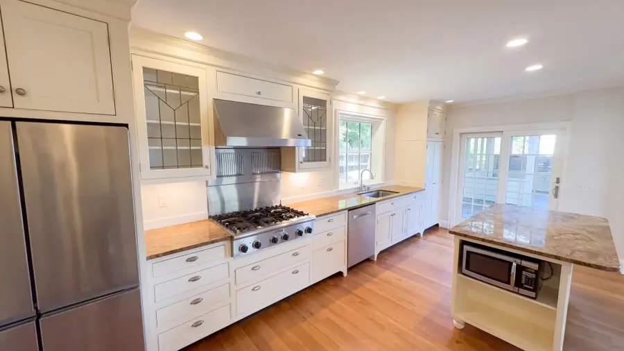 37 Otsego Rd, Worcester, MA 01609 - #2