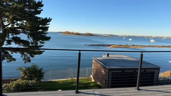 119 Washington Ave, Winthrop, MA 02152