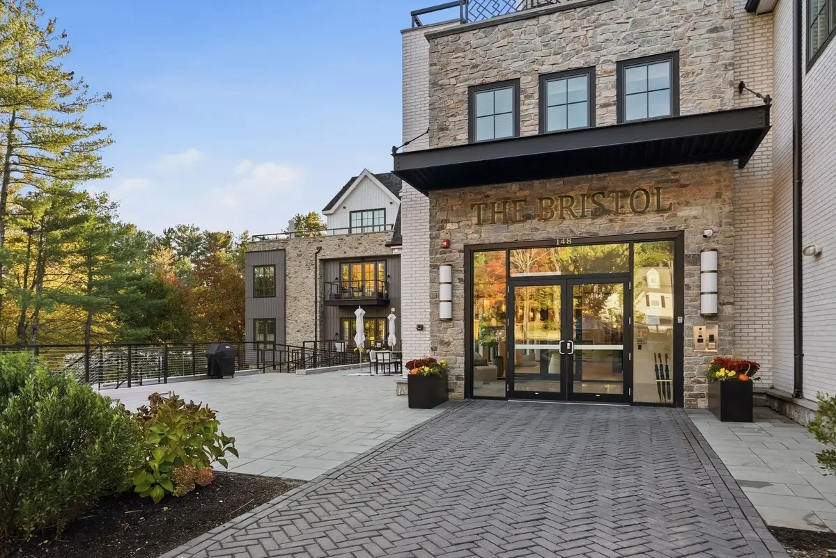 148 Weston Road #206, Wellesley, MA 02482 - #1