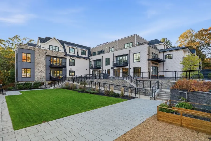 148 Weston Road #206, Wellesley, MA 02482 - #2