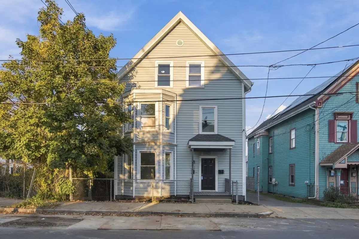 93 Chestnut St, Lynn, MA 01902 - #1