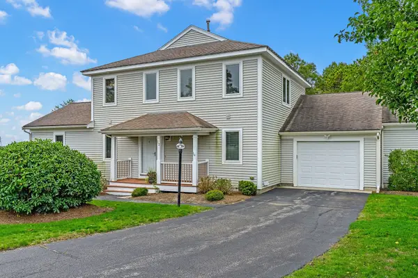 2 E Beach Plum Ln #2E, Bourne, MA 02532