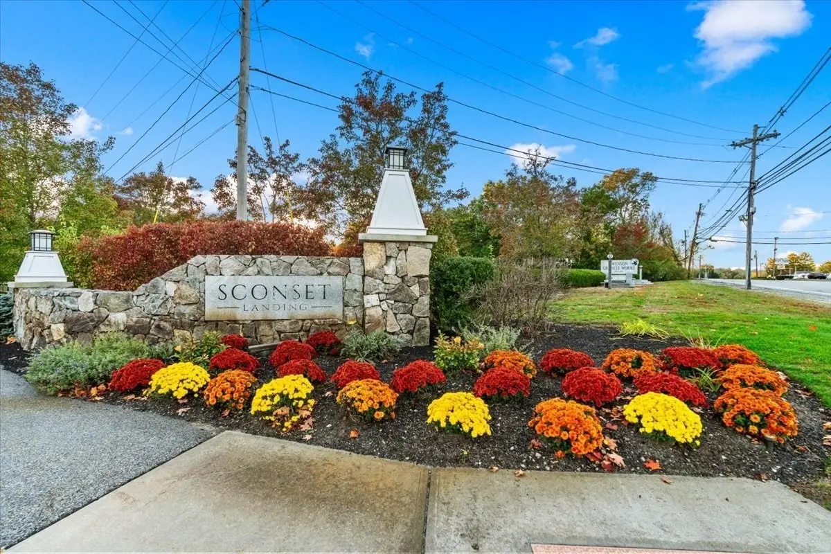 4 Longwood Ln #302, Hanover, MA 02339 - #1