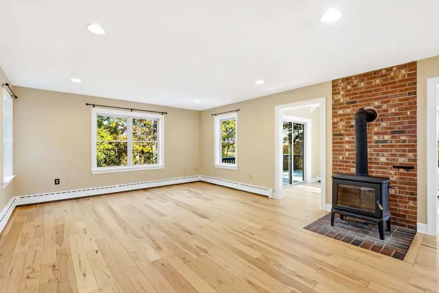 146 Heald Street, Pepperell, MA 01463 - #3