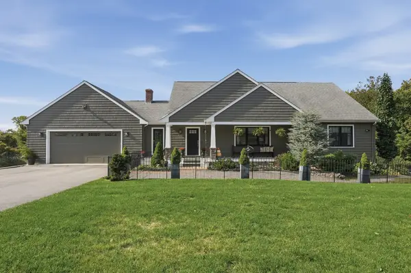 100 Raymond Allard Blvd, Swansea, MA 02723