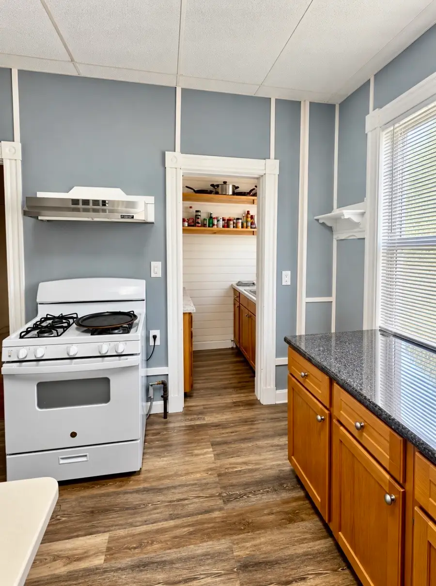 19 Hansborough St, Boston, MA 02124 - #3