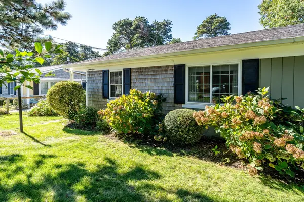 31 Katharyn Michael Rd #31, Yarmouth, MA 02675