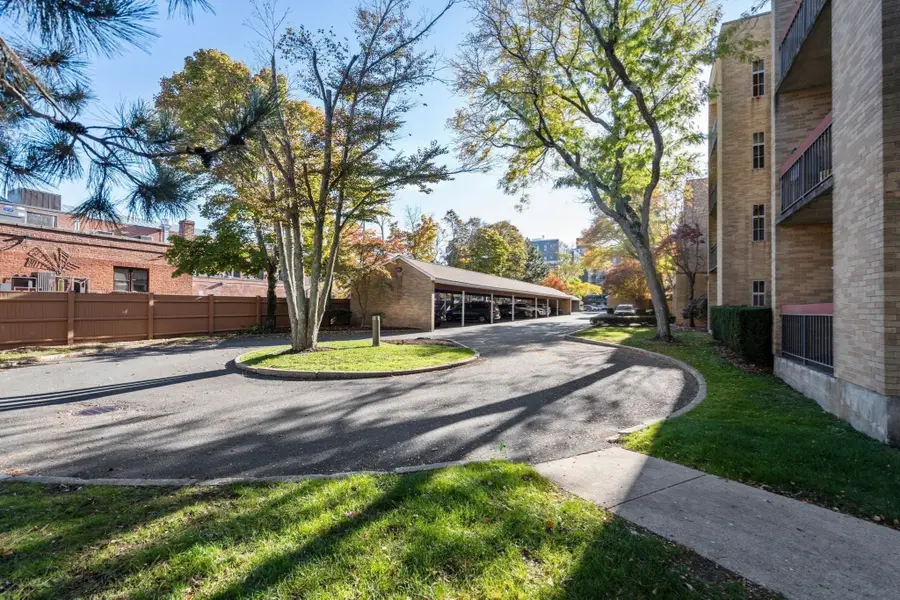 41 Centre Street #106, Brookline, MA 02446 - #2