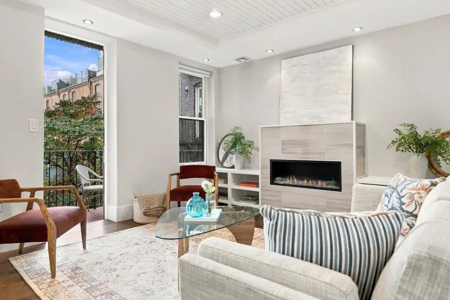 15 Warren Ave #3, Boston, MA 02116 - #3