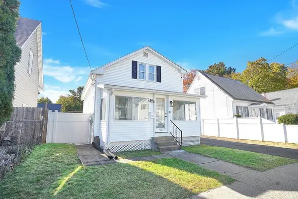 38 Merrimac Ave, Springfield, MA 01104