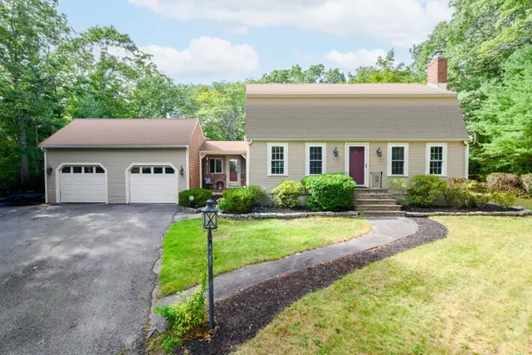 15 Heritage Hill Rd, Marshfield, MA 02050