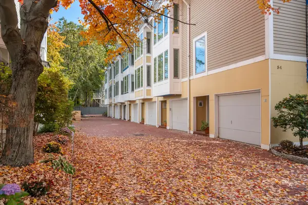 54 Trowbridge Street #B, Cambridge, MA 02138