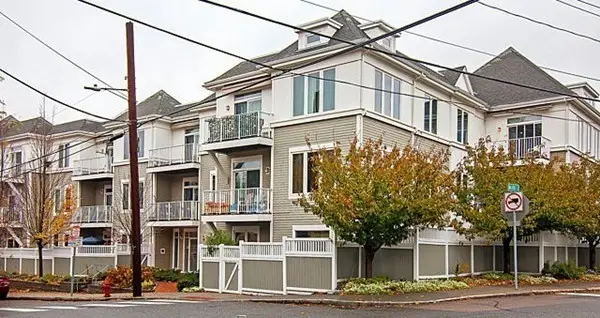 113 Richdale Ave #12, Cambridge, MA 02140