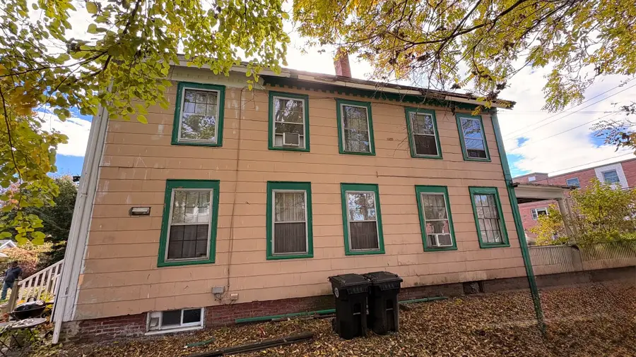 40-42 Irving St, Watertown, MA 02472 - #3