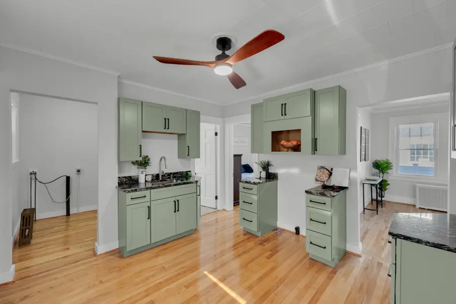 300 Greenwood St, Worcester, MA 01607 - #3